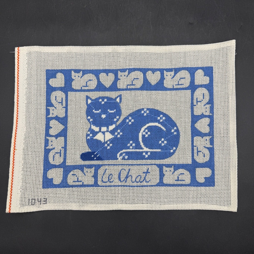 Vintage Le Chat Alice Peterson Blue Cat Needlepoint Canvas Art Blue White Hearts - Picture 1 of 4